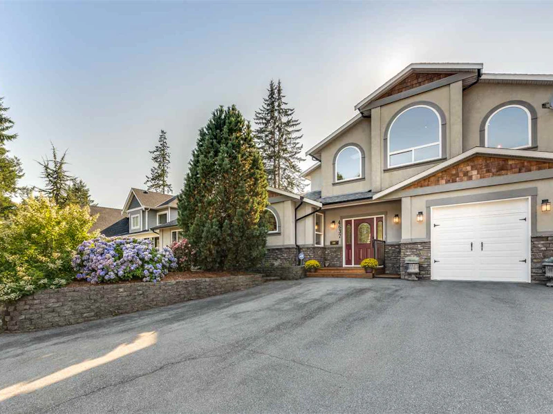 4637 198a Street, Langley BC V3A 1H3