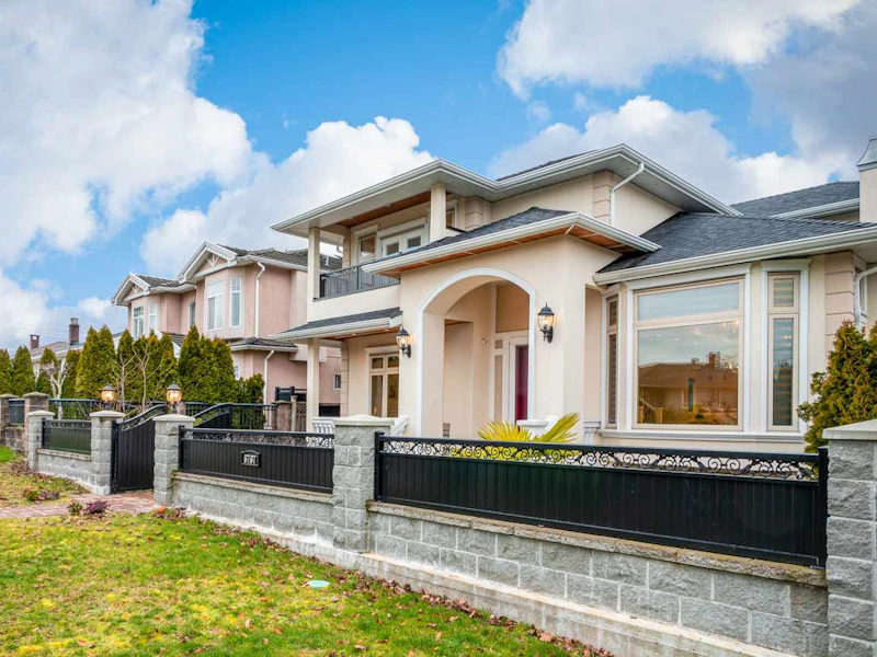 6767 Elwell Street, Burnaby BC V5E 1K2