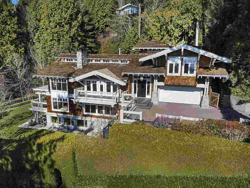 2475 Palmerston Avenue, West Vancouver BC V7V 2W2