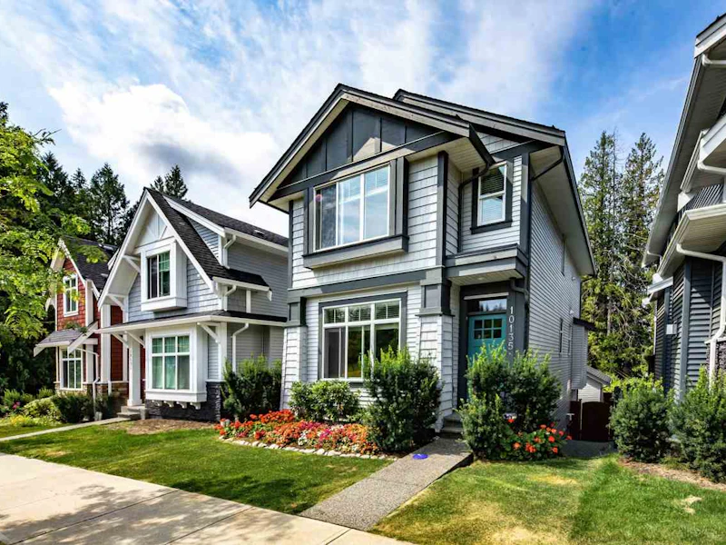 10135 244a Street, Maple Ridge BC