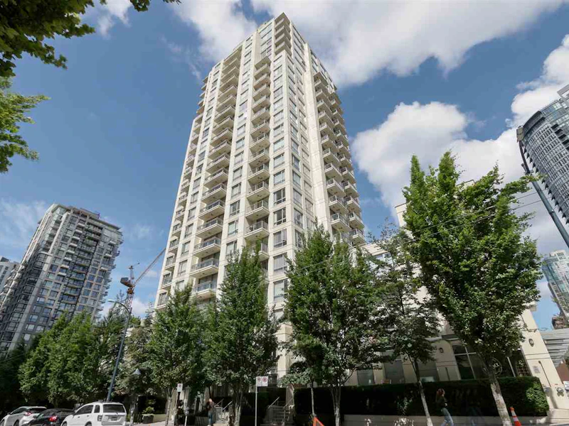 905 - 1225 Richards Street, Vancouver BC V6B 1E6
