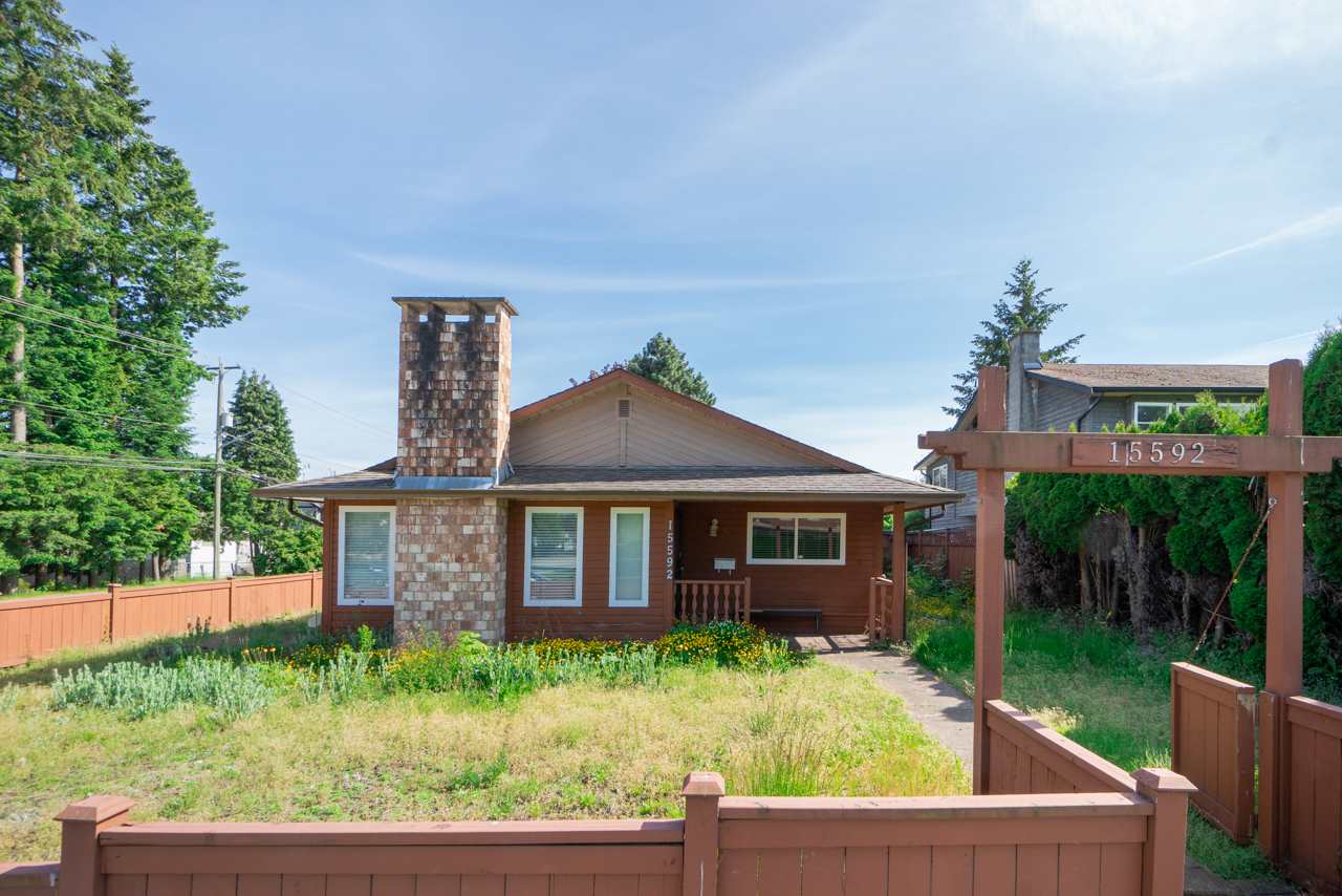 15592 100 Ave