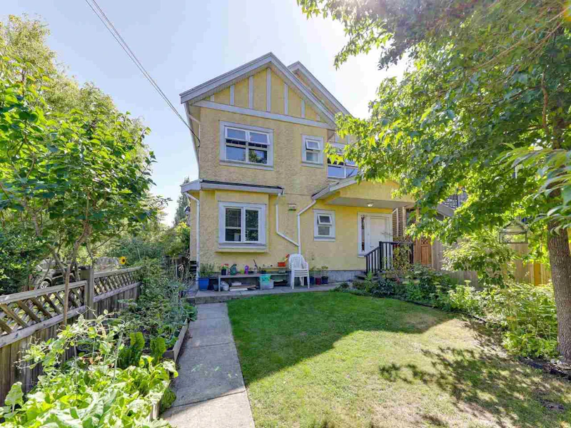 295 E 24th Avenue, Vancouver BC V5V 1Z7