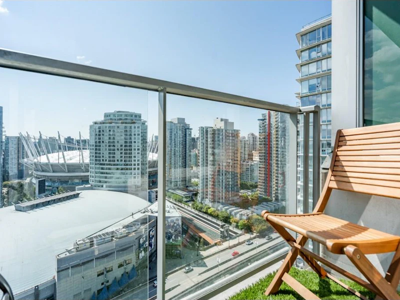 3003 - 688 Abbott Street, Vancouver BC