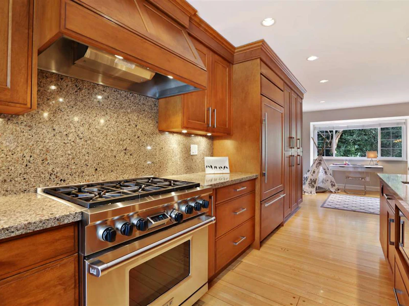 5725 Bluebell Drive, West Vancouver BC V7W 1T2