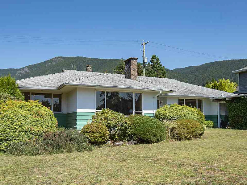940 Wavertree Road, North Vancouver BC V7R 1S3