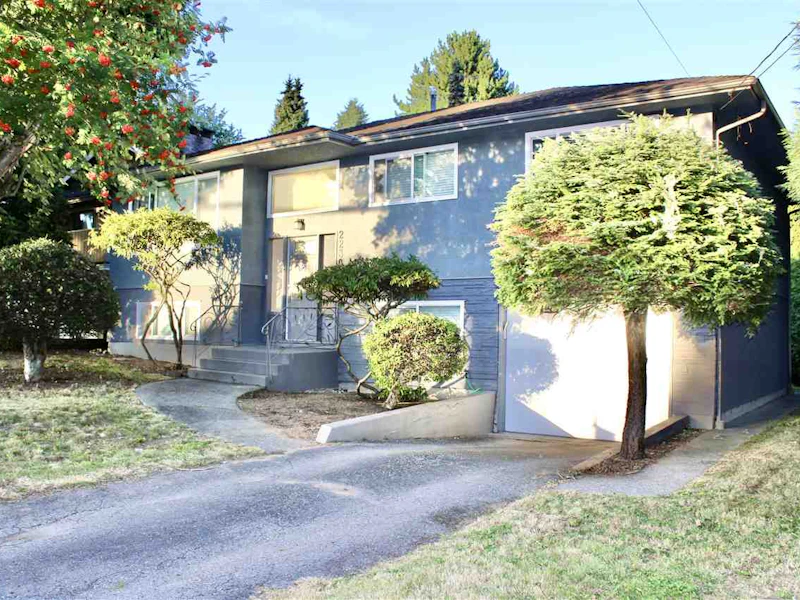 2230 Kensington Avenue, Burnaby BC V5B 4E2