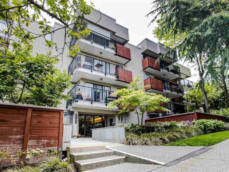 205 - 2142 Carolina Street, Vancouver BC V5T 3S2