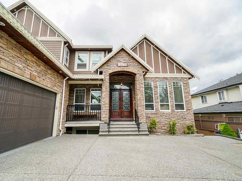 13129 106th Avenue, Surrey BC V3T 2C2