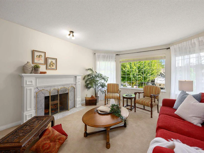 8749 214th Street, Langley BC V1M 1Z9