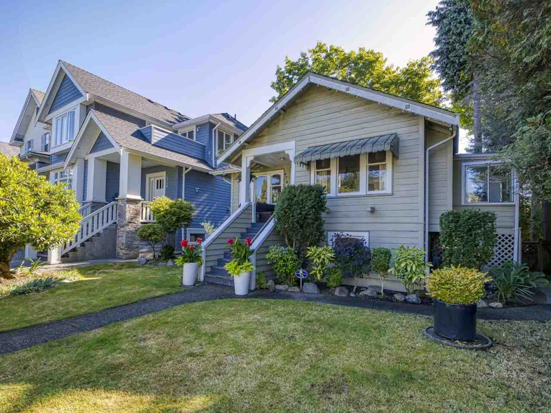 4764 Quebec Street, Vancouver BC V5V 3M1