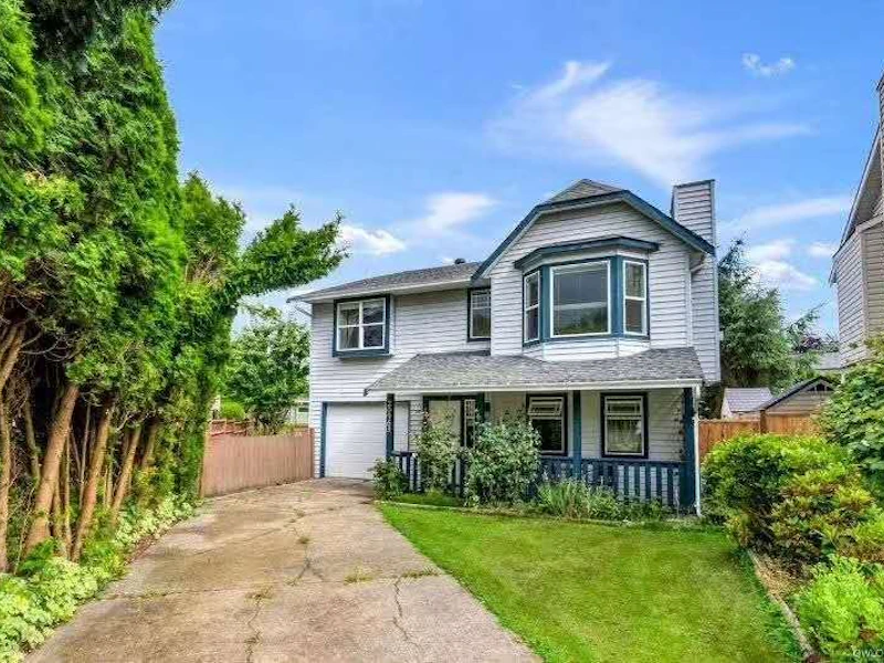 20963 92nd Avenue, Langley BC V1M 2B4