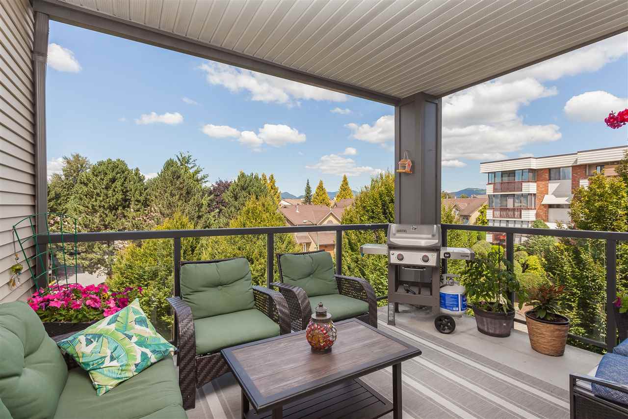 315-2943 Nelson Place  