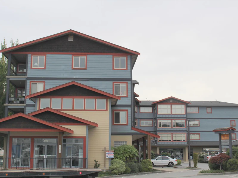 306 - 5631 Inlet Avenue, Sechelt BC