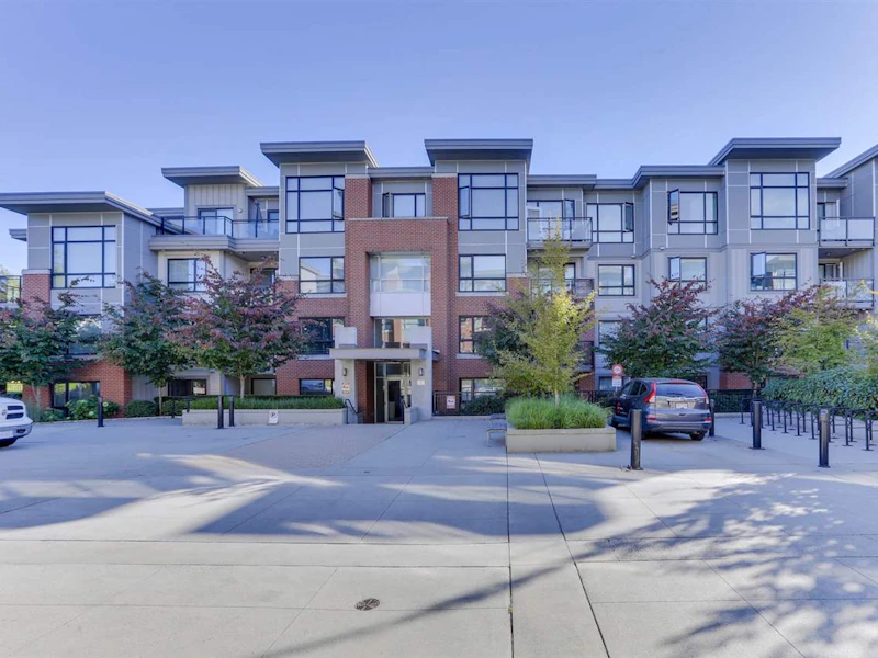 422 - 7058 14th Avenue, Burnaby BC V3N 1Z2