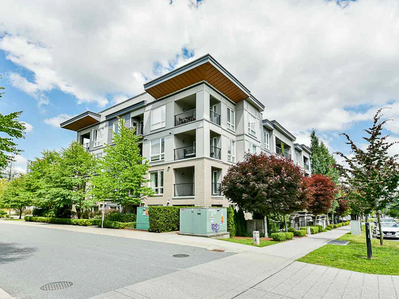 305 - 13339 102a Avenue, Surrey BC V3T 0C5