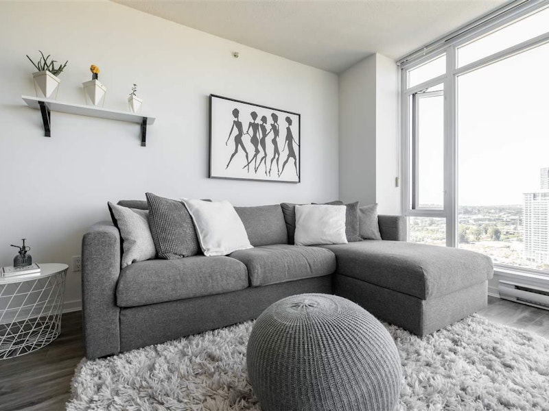 2701 - 2133 Douglas Road, Burnaby BC V5C 0E9