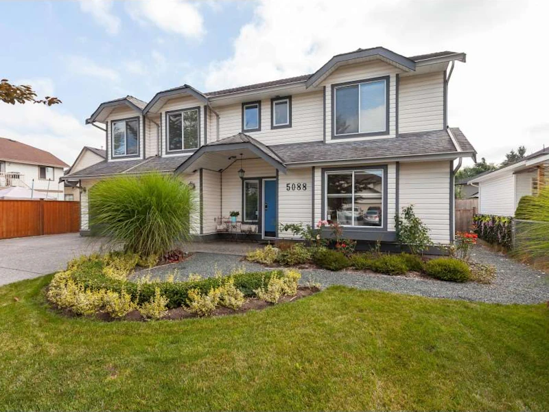 5088 215a Street, Langley BC V3A 8V7