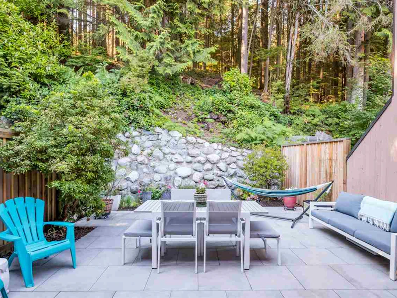 1526 Mcnair Drive, North Vancouver BC V7K 1X6