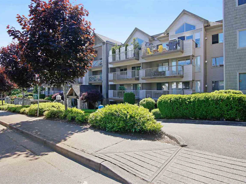 311 - 33478 Roberts Avenue, Abbotsford BC V2S 8E1