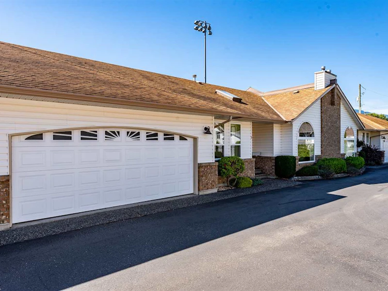 3 - 46406 Portage Avenue, Chilliwack BC V2P 3E6