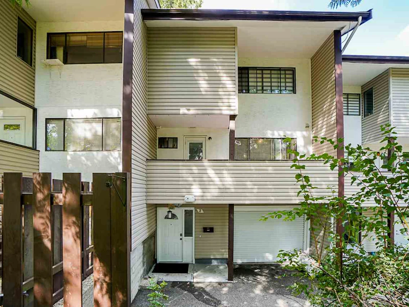 2 - 12067 93a Avenue, Surrey BC V3V 6B2