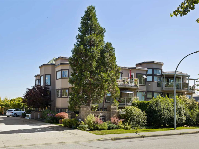202 - 70 Richmond Street, New Westminster BC V3L 5S8