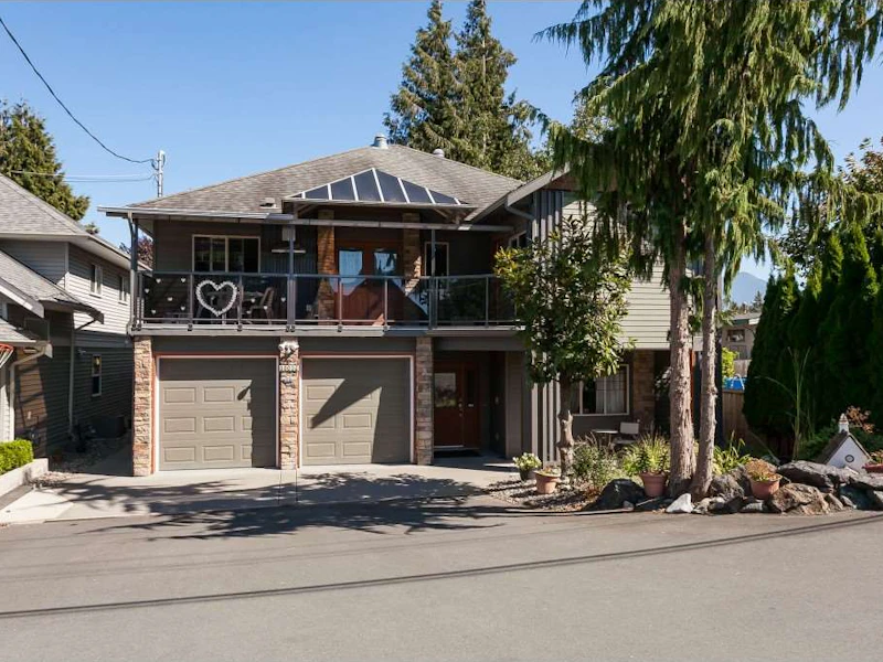 10092 Young Road, Chilliwack BC V2P 4V3
