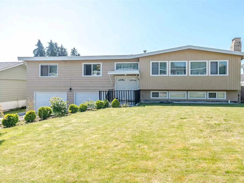 7177 Paulus Crescent, Burnaby BC V5A 1P4