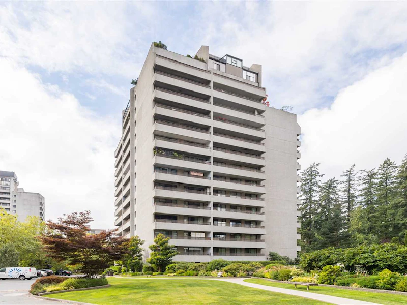606 - 4194 Maywood Street, Burnaby BC V5H 4E9