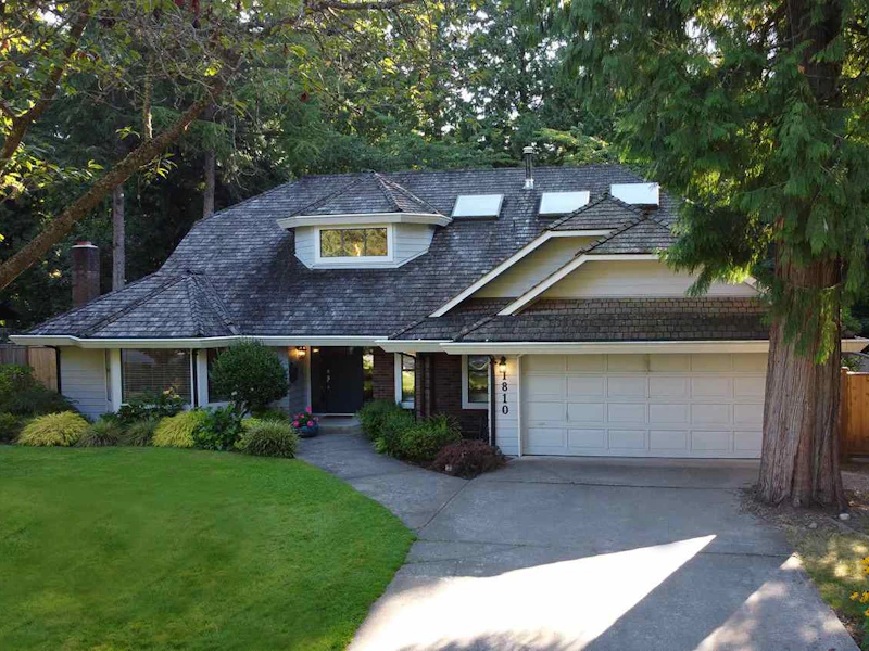 1810 Amble Greene Boulevard, Surrey BC V4A 6S5