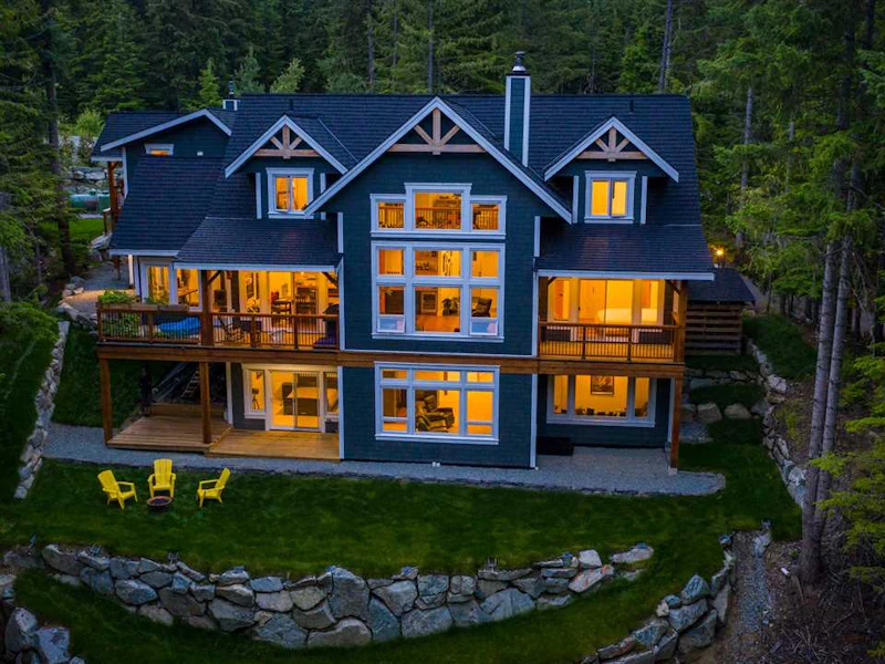 9001 Skiers Rest Lane, Whistler BC