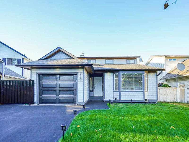 15405 90th Avenue, Surrey BC V3R 9J4