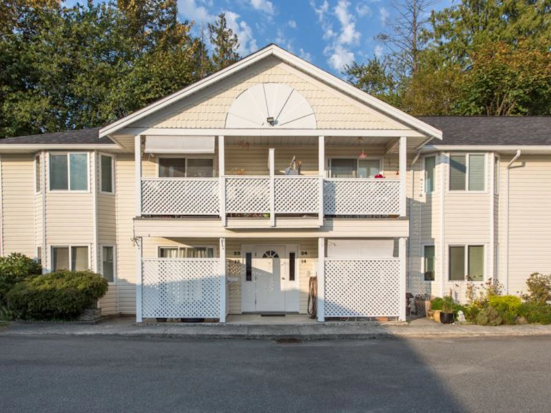 23 - 20799 119th Avenue, Maple Ridge BC V2X 9S7