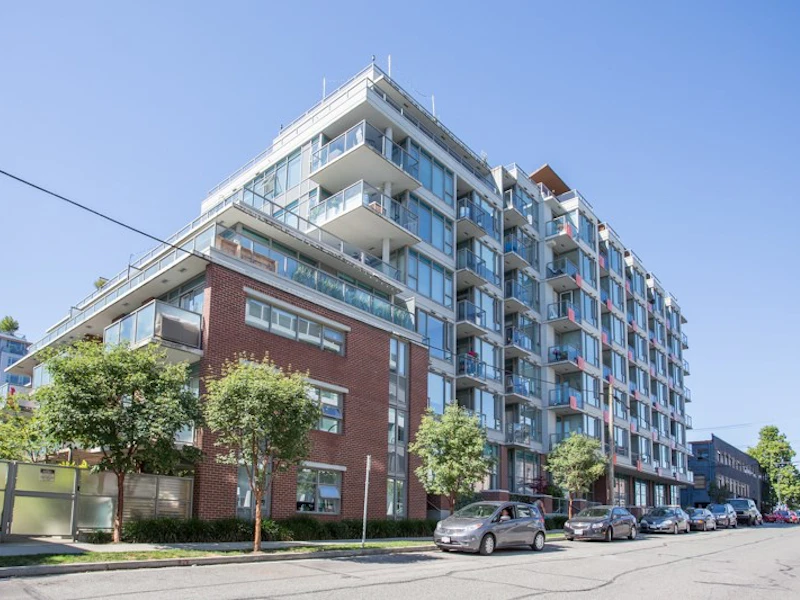 801 - 250 E 6th Avenue, Vancouver BC V5T 1J8