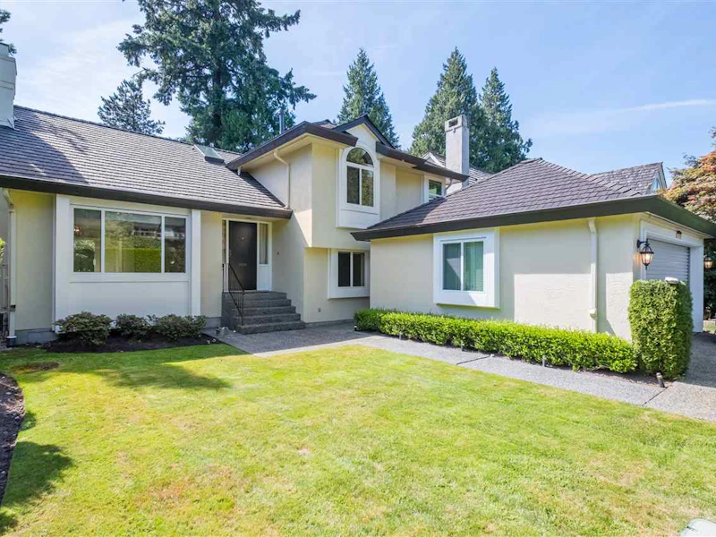 4790 Meadfeild Road, West Vancouver BC V7W 2Y3