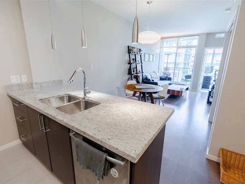506 - 63 W 2nd Avenue, Vancouver BC V5Y 0G8