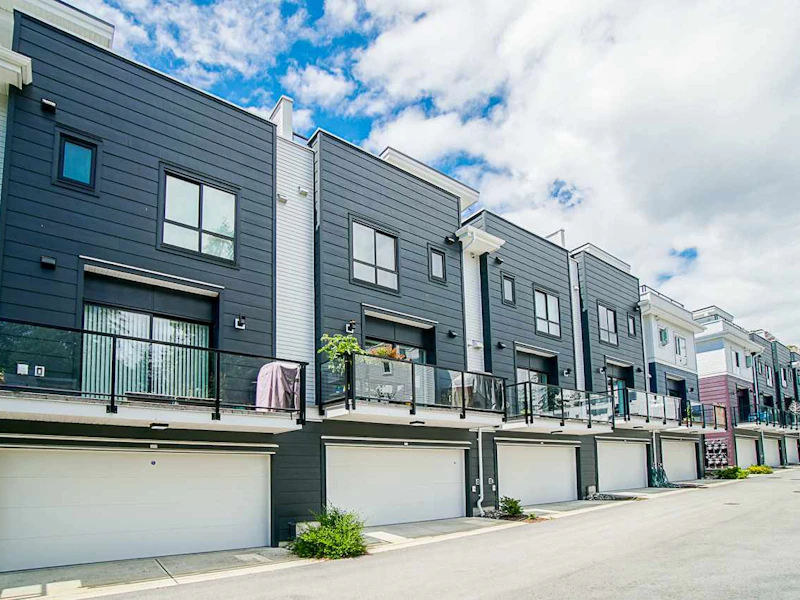 202 - 2277 Oak Meadows Drive, Surrey BC