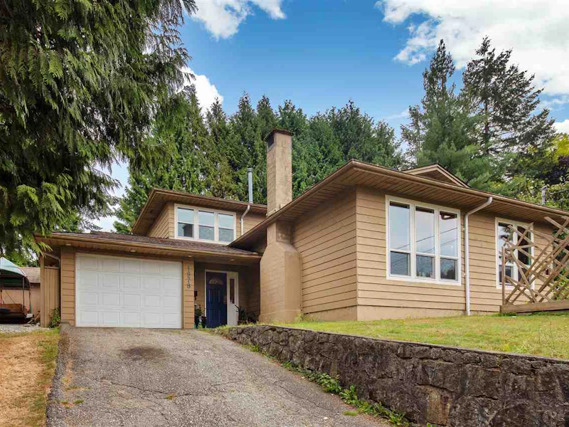 1878 Mary Hill Road, Port Coquitlam BC V3C 2Z7