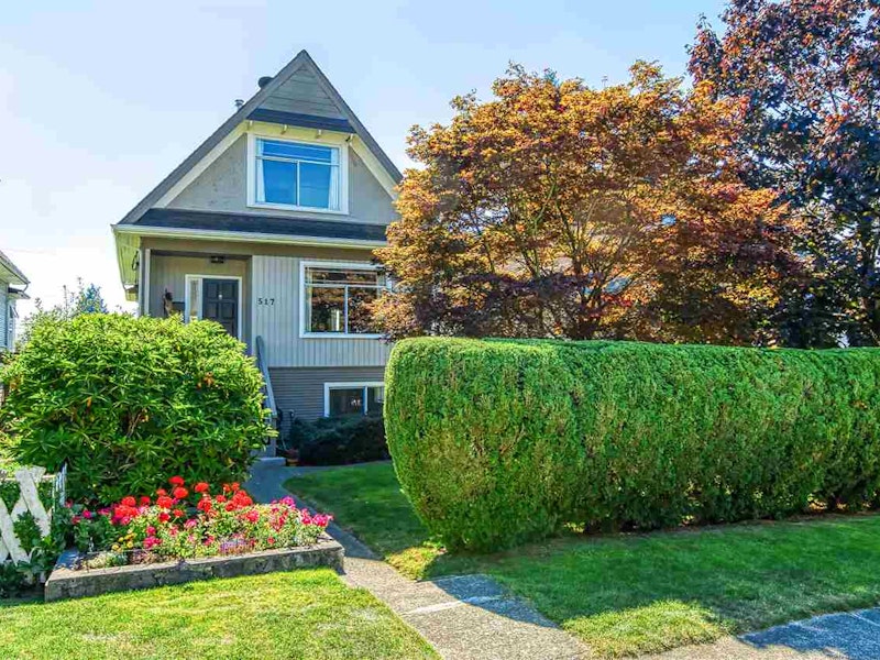 517 E 17th Street, North Vancouver BC V7L 2W4