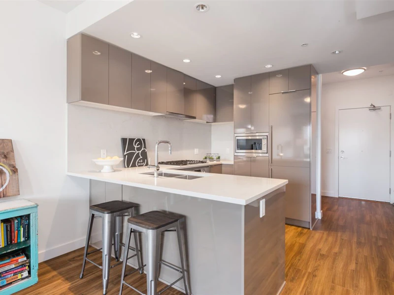 308 - 7988 Yukon Street, Vancouver BC
