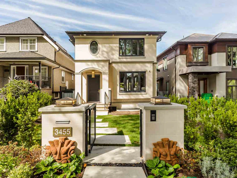 3455 W 28th Avenue, Vancouver BC V6S 1R8