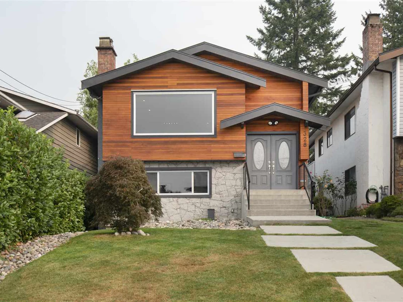 328 W 28th Street, North Vancouver BC V7N 2J1
