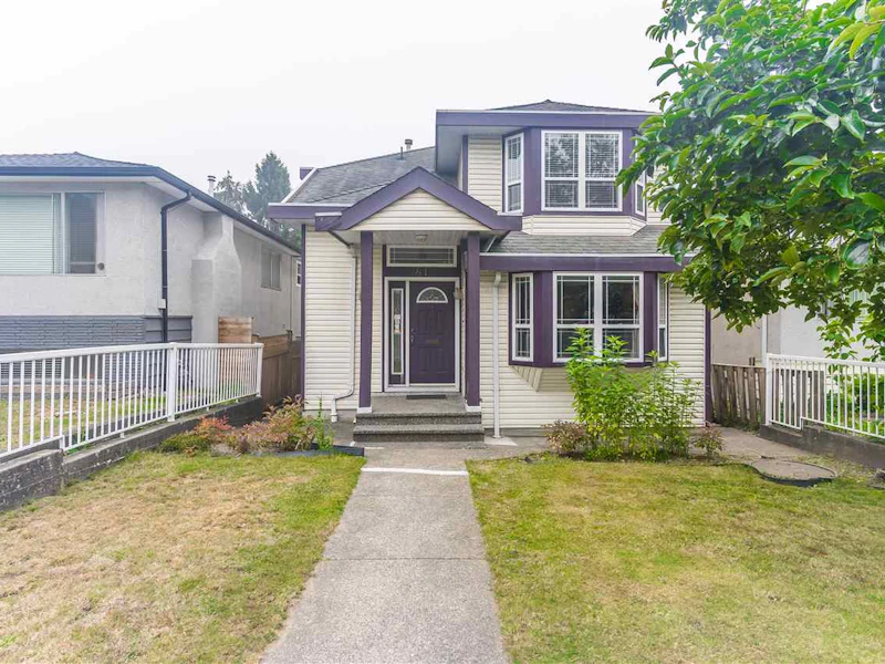5812 Argyle Street, Vancouver BC V5P 3J7
