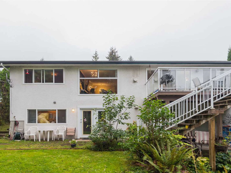 3155 Beacon Drive, Coquitlam BC V3C 3W7