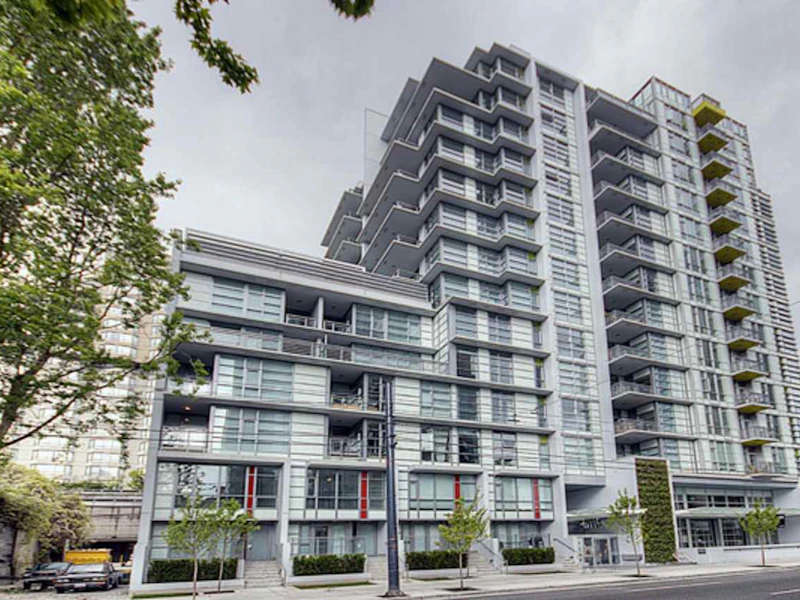 1208 - 1205 Howe Street, Vancouver BC V6Z 0B2