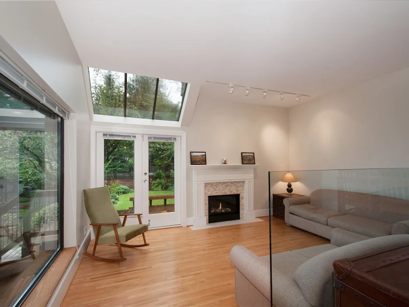 3919 W 23rd Avenue, Vancouver BC V6S 1L1