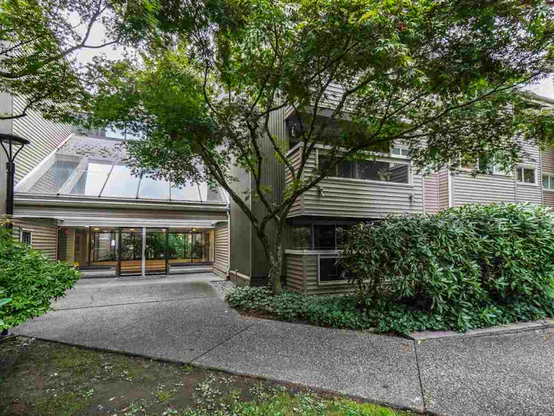 214 - 932 Robinson Street, Coquitlam BC V3J 7R8