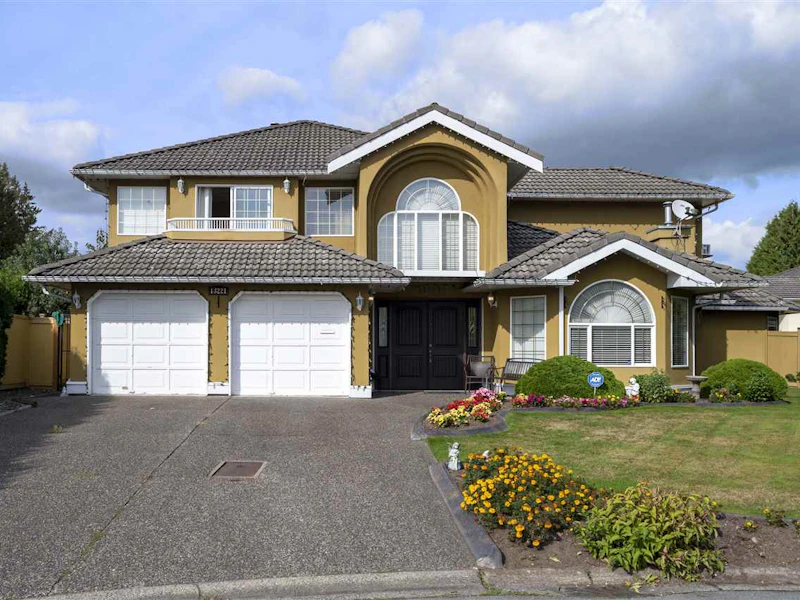 13221 60b Avenue, Surrey BC V3X 3K2
