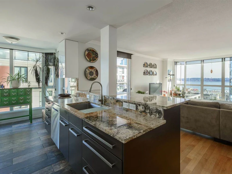 501 - 125 W 2nd Street, North Vancouver BC V7M 1C5